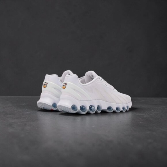 Nike Air Max DN8 \' White Metallic Silver \' Mens Lifestyle Shoes FQ7860 103 (NEW) main image 4